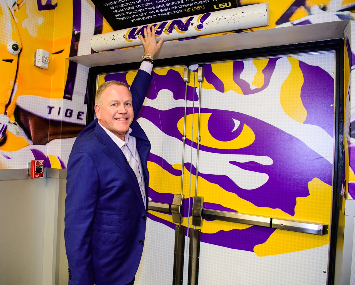 LSUfootball's tweet image. cUlTuRe FiT 💀💀