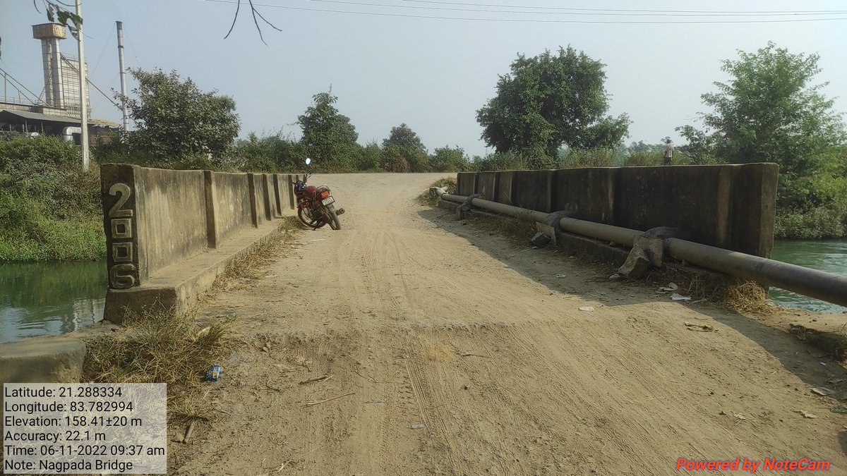 BKandher's tweet photo. @CMO_Odisha @SecyChief @MoSarkar5T @Naveen_Odisha @RDOdisha @PRDeptOdisha @OdishaWater ଭେଡେନ ବ୍ଲକ୍ ଅର୍ନ୍ତଗତ ରେମଣ୍ଡା ପଞ୍ଚାୟତର ନାଗପଡ଼ା ଗ୍ରାମର କେନାଲ ବ୍ରିଜ ଦୁର୍ବଳ ହେଲାଣି ଆଗକୁ ମରାମତି ନକଲେ ବୋହୁତ ଅସୁବିଧାର ସମ୍ମୁଖୀନ କରିବାକୁ ପଡିବ। ତେଣୁ ତୁରନ୍ତ ମରାମତି କରିବାକୁ ଅନୁରୋଧ @DMBargarh @bheden_block https://t.co/bN7aiXQyPu