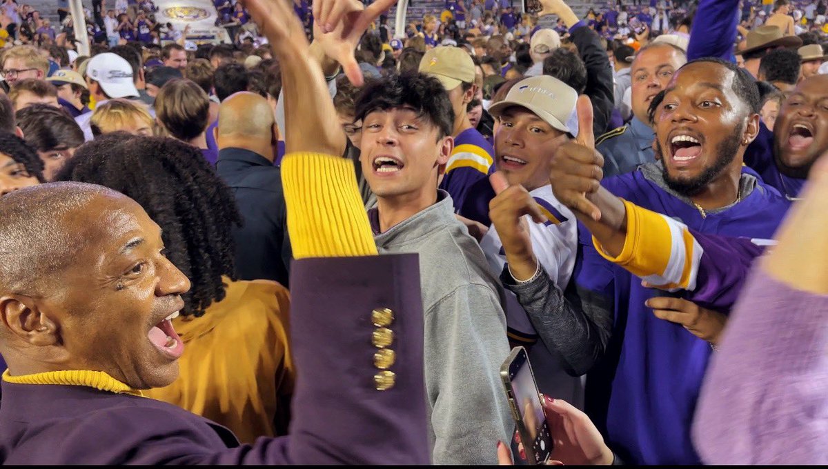 William F. Tate IV (@wftate4) on Twitter photo Love this team and the Tigers supporting. You are the best crowd in college football. <a href="/LSUfootball/">LSU Football</a> Love this team and the Tigers supporting. You are the best crowd in college football. <a href="/LSUfootball/">LSU Football</a>