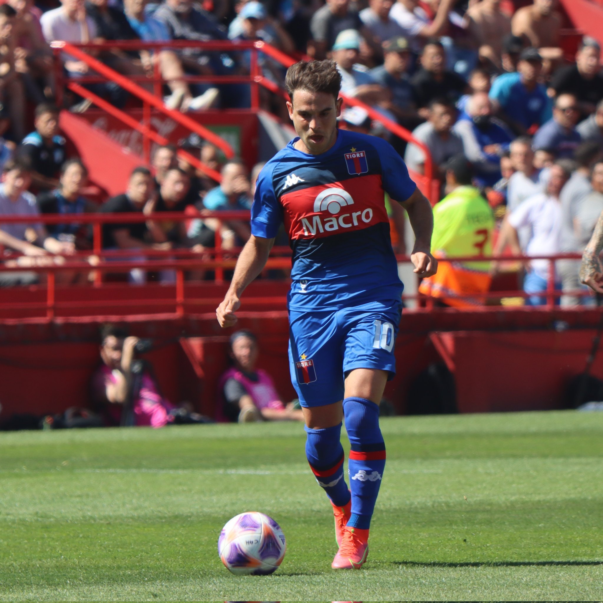 Belgrano habría abrochado a un mediocampista que viene de jugar en Chile | Canal Showsport