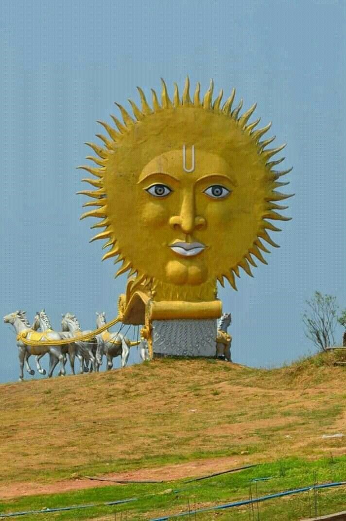 🙏 ॐ सूर्य देवाय नमः🚩
#शुभ_दिन_वन्दन ☀️💐
   जय गोविंदा 🚩🌹💞