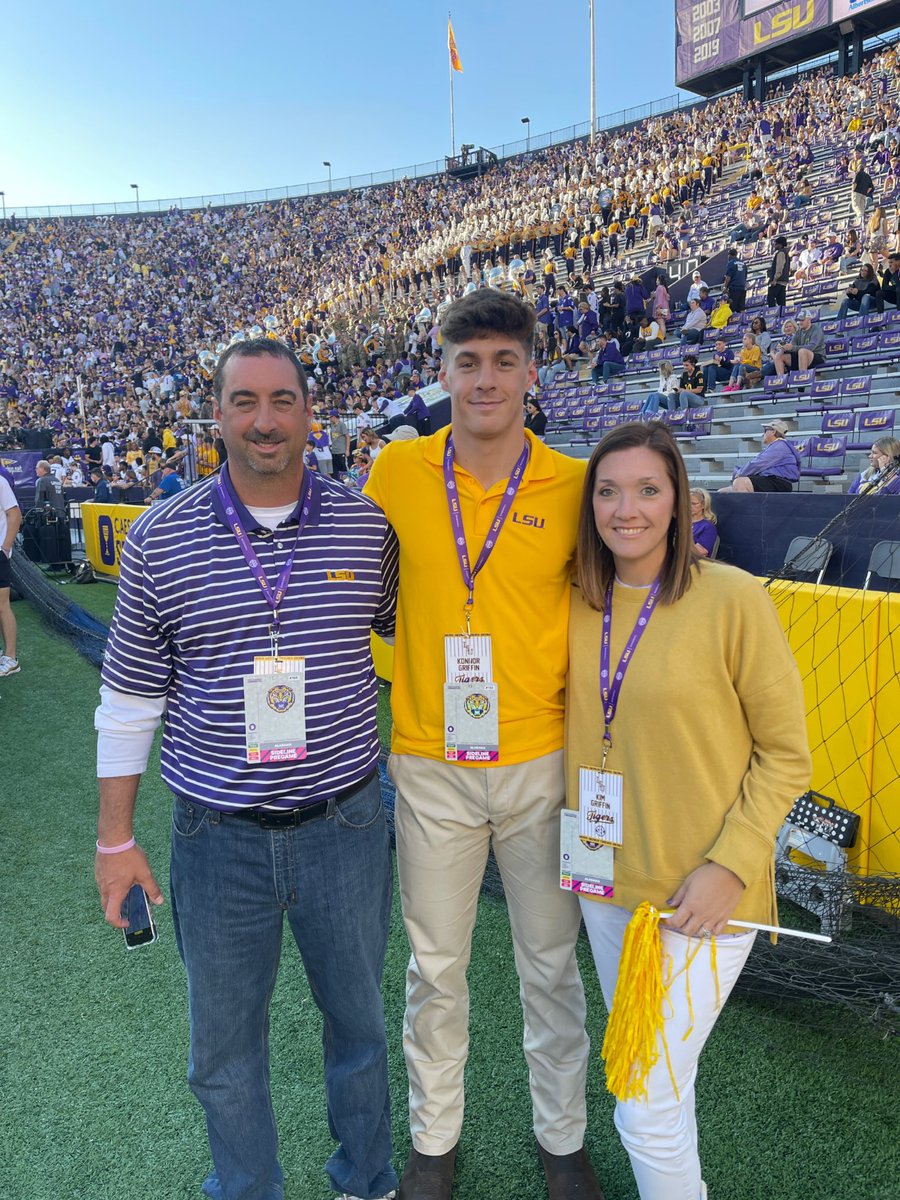 KonnorGriffin22's tweet photo. Official visit #4 ☑️
@LSUbaseball 
#GeauxTigers https://t.co/pZJ2NPLYJZ