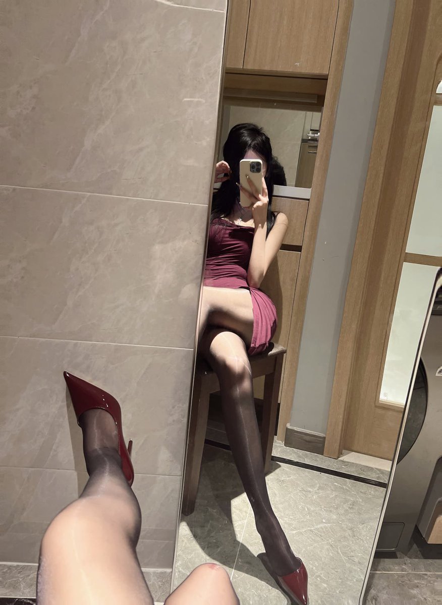 宝，我可以踩你的弟弟嘛 https://t.co/xTwD1brukC