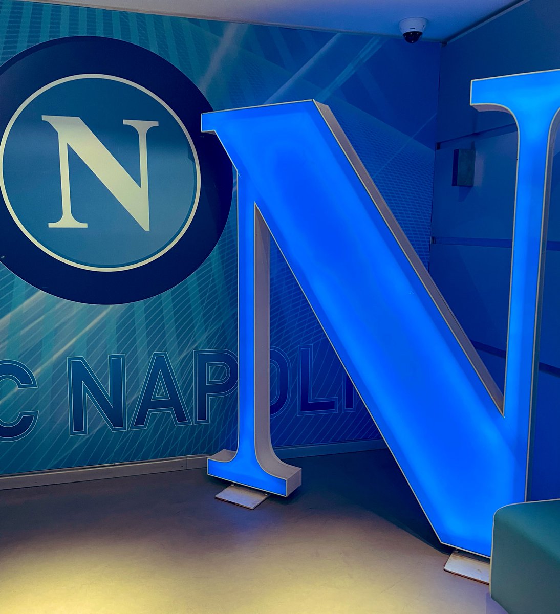 Niente.......semplicemente ti amo.   Napoliiiiiiiiiiiiiiiiiii