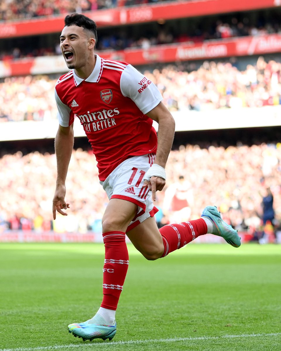 premierleague's tweet photo. Beware of @Arsenal's fast starts! ⚠️

They've scored the most goals (11) and not yet conceded in the opening 30 minutes of #PL matches this season

#CHEARS https://t.co/gfkLggQ7Pc