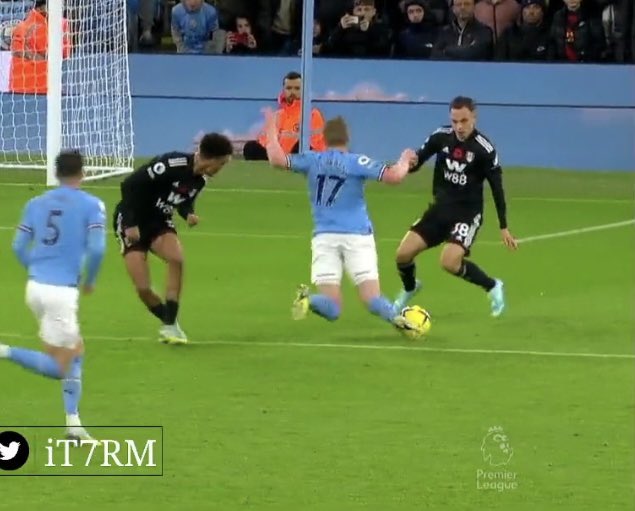 LfcShaunjudge's tweet image. KDB was one of the best players in the world...

Until this picture was taken...