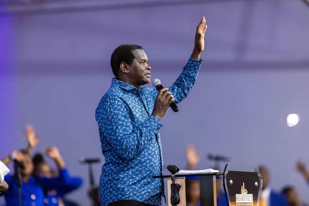 Marvin Mubiru (@marvinmotives) on Twitter photo .<a href="/RobertKayanja/">Robert Kayanja</a> - There are 3 things Men use to Rule other Men .... It doesn't matter who you are:
1. Finances
2. Forces / Family
3. Food / Faith
Sunday Service || Foundations
.<a href="/robrjk/">Robert Kayanja Jr</a> .<a href="/Jessicakayanja/">Pr. Jessica Kayanja</a> .<a href="/Channel44_TV/">#77DOGS</a> .<a href="/RobertKayanja5/">RobertKayanjaMinistries</a> .<a href="/RobertKayanja/">Robert Kayanja</a> .<a href="/RobertKayanja/">Robert Kayanja</a> - There are 3 things Men use to Rule other Men .... It doesn't matter who you are:
1. Finances
2. Forces / Family
3. Food / Faith
Sunday Service || Foundations
.<a href="/robrjk/">Robert Kayanja Jr</a> .<a href="/Jessicakayanja/">Pr. Jessica Kayanja</a> .<a href="/Channel44_TV/">#77DOGS</a> .<a href="/RobertKayanja5/">RobertKayanjaMinistries</a> .<a href="/RobertKayanja/">Robert Kayanja</a>