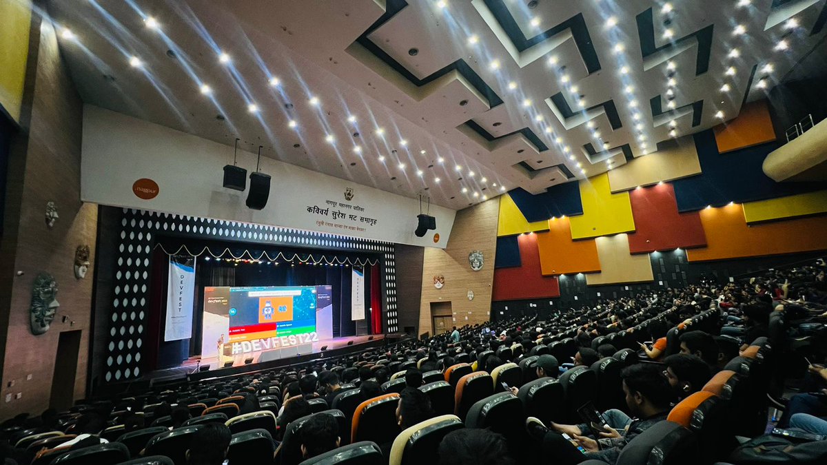 Jam-packed audience at #DevFestNgp2022 Day 2 ✨