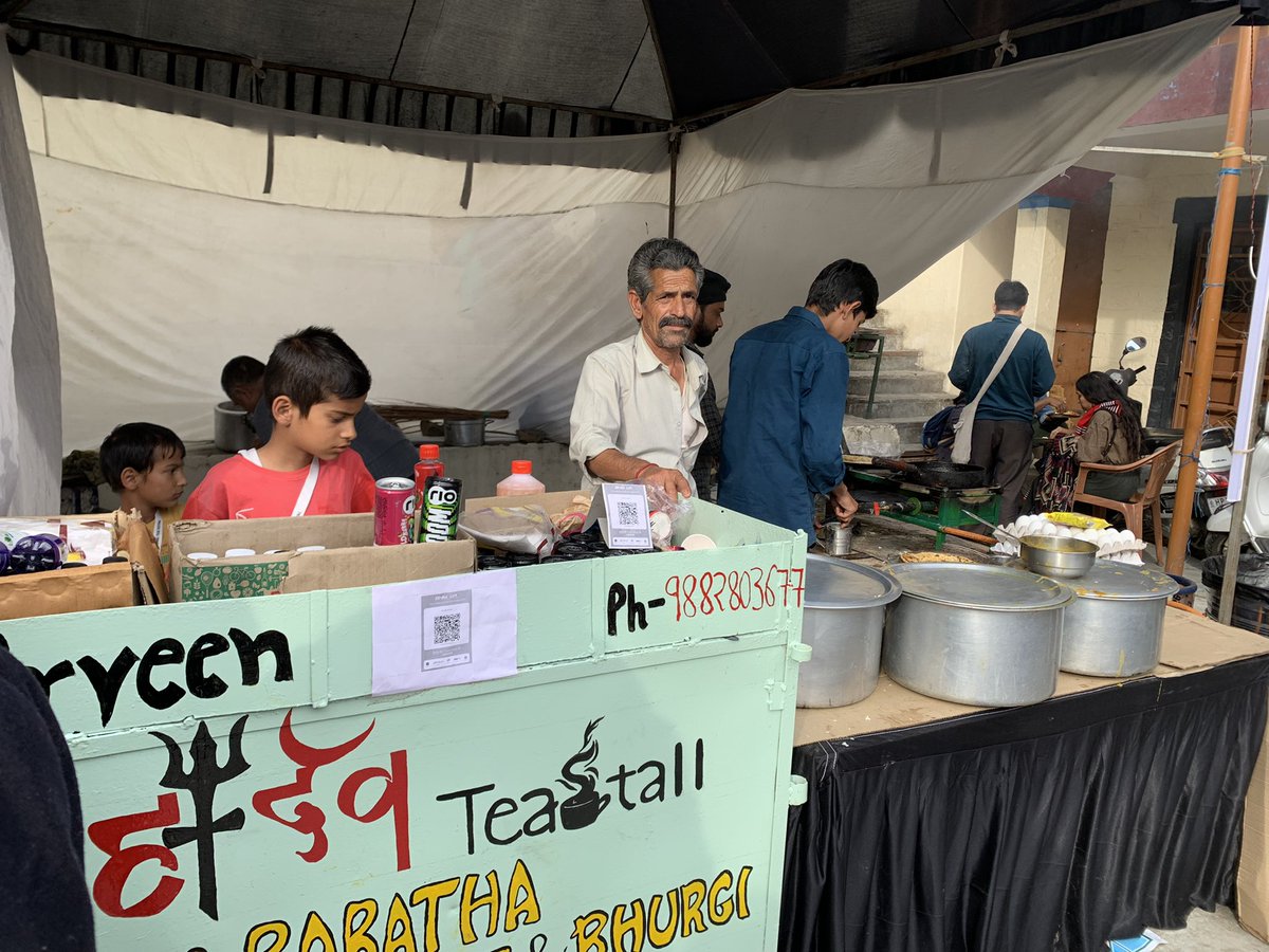 NSMlive's tweet photo. Other than films, the other f-word good at Dharamshala International Film Festival is food. There is thupka at Peace, paratha at Parveen’s dabha, soup in Manish and Aakash’s Albela Cafe, coffee at Dohras, Moonpeak and Pahadee… You’ll never go hungry at #DIFFIndia https://t.co/vsNbZOIqIM