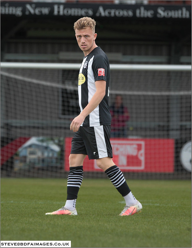 Wimborne Town FC (@wimbornetownfc) on Twitter photo Sunday morning shout out to <a href="/HarryBaker_09/">Harry Baker</a>. 3 goals in his last 3 games including the all important winner against <a href="/BidefordAFC/">Bideford AFC</a> yesterday for our first away win in the league for 15 months!
#UpTheMagpies Sunday morning shout out to <a href="/HarryBaker_09/">Harry Baker</a>. 3 goals in his last 3 games including the all important winner against <a href="/BidefordAFC/">Bideford AFC</a> yesterday for our first away win in the league for 15 months!
#UpTheMagpies