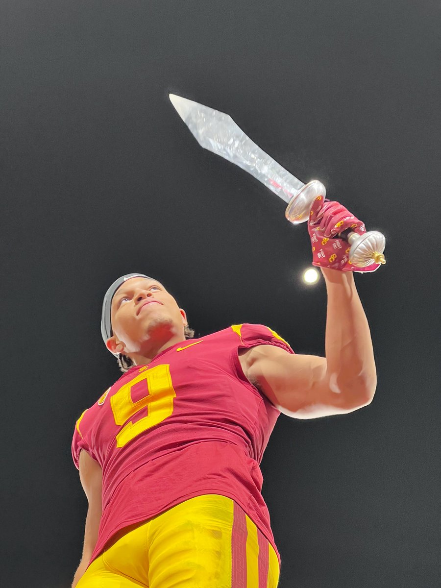 USC Trojan Marching Band tweet media