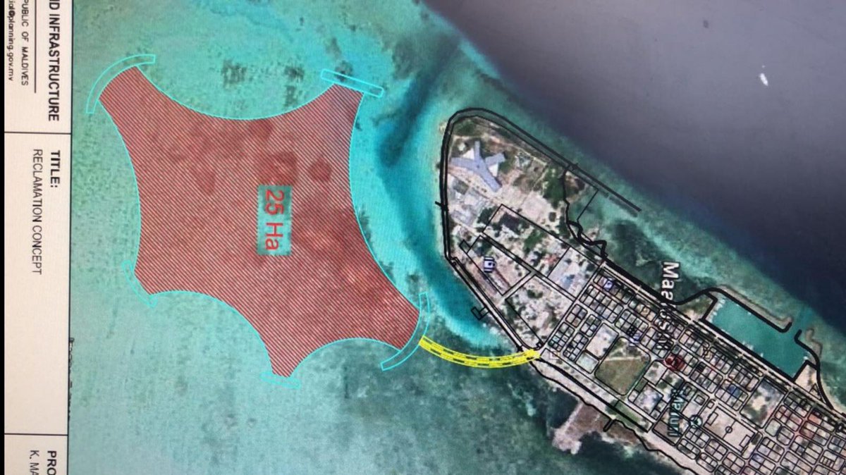 HasnSamir_'s tweet photo. ރިއާސީވަޢުދާއެކު 2019ގައި ފެއްޓެވި #މާފުށީ ބިންހިއްކުންނިމި ގުޅާނުލެވި ދަޢުރު ނިމެނީ، ބާކީ 10 މަސް، ގެއަޅައިގެން ބަދަލުވުމުގެ އުންމީދުކުޑަވޭ، @AslamAslamtey @adamazim @ibusolih @Ahmed_hamdhan @cappo_solah @faya_i @hassanshazly @maafushiibbe @Shifana93 @Nashaha_ @Mnasha11 #TGST https://t.co/eY5XSOwbN2