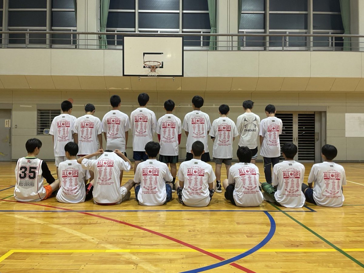 BALLERSGIFU's tweet photo. ★チーム紹介★
「RED DEMONS」様
カテゴリー大会集大成となる
U15岐阜県選手権大会
「オリジナル記念ウェア」の作成有難うございます!
今後もチーム皆さんのご活躍を応援してあます!
試合の速報・結果等は→@gba_u15
#ボーラーズ岐阜
#ボーラーズ
#REDDEMONS
#U15岐阜県選手権
#岐阜バスケ https://t.co/4YlaLYxphr