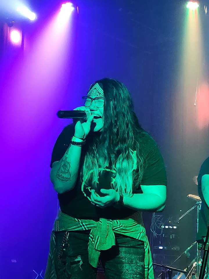 Say hi to our vocalist Sindel! An amazing voice and a talented songwriter.