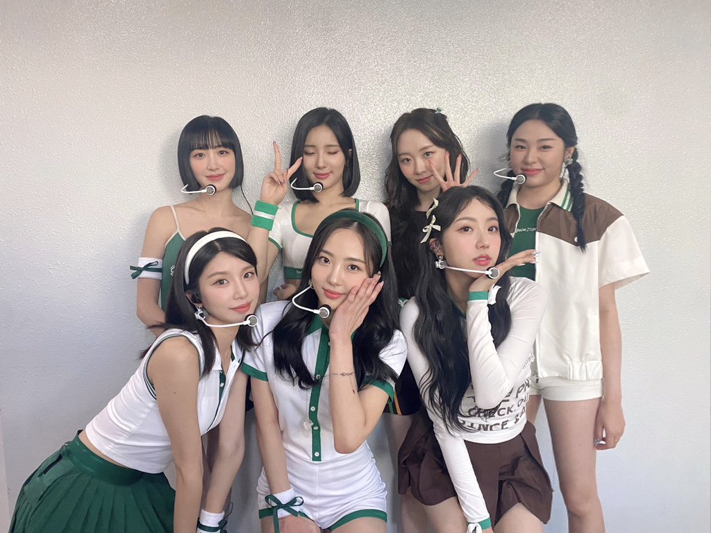 Fg3JhruakAEQWi9?format=jpg&name=medium