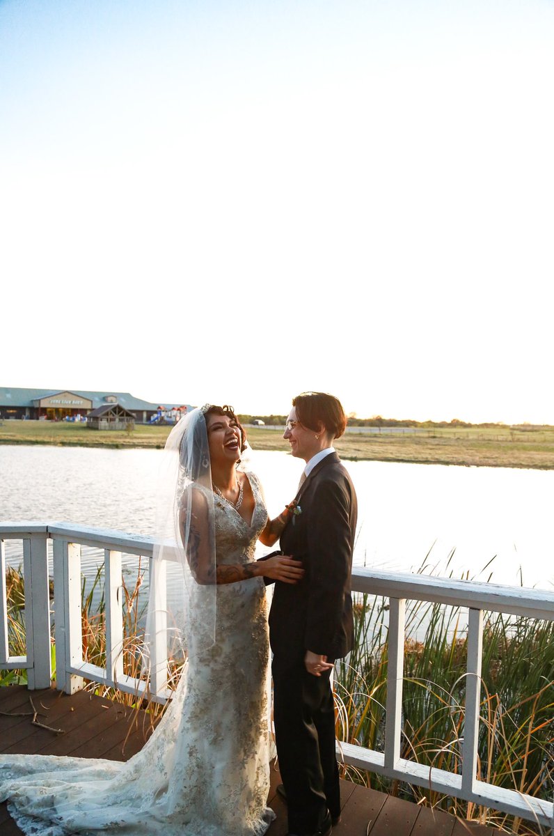 wexiciian's tweet photo. Had my fairytale wedding today with my fairytale Prince Charming 💍 https://t.co/spUfFrXjkV