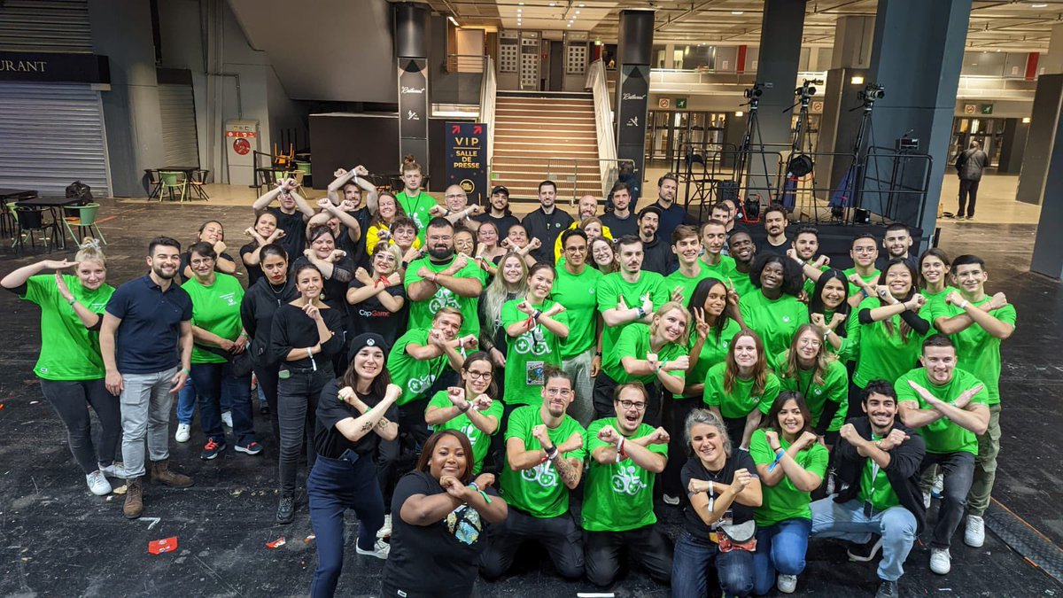 HellasXbox's tweet photo. Paris Games Week 2022
Μεγάλη η συμμετοχή του κόσμου στο event... https://t.co/Dlw2z33qkJ