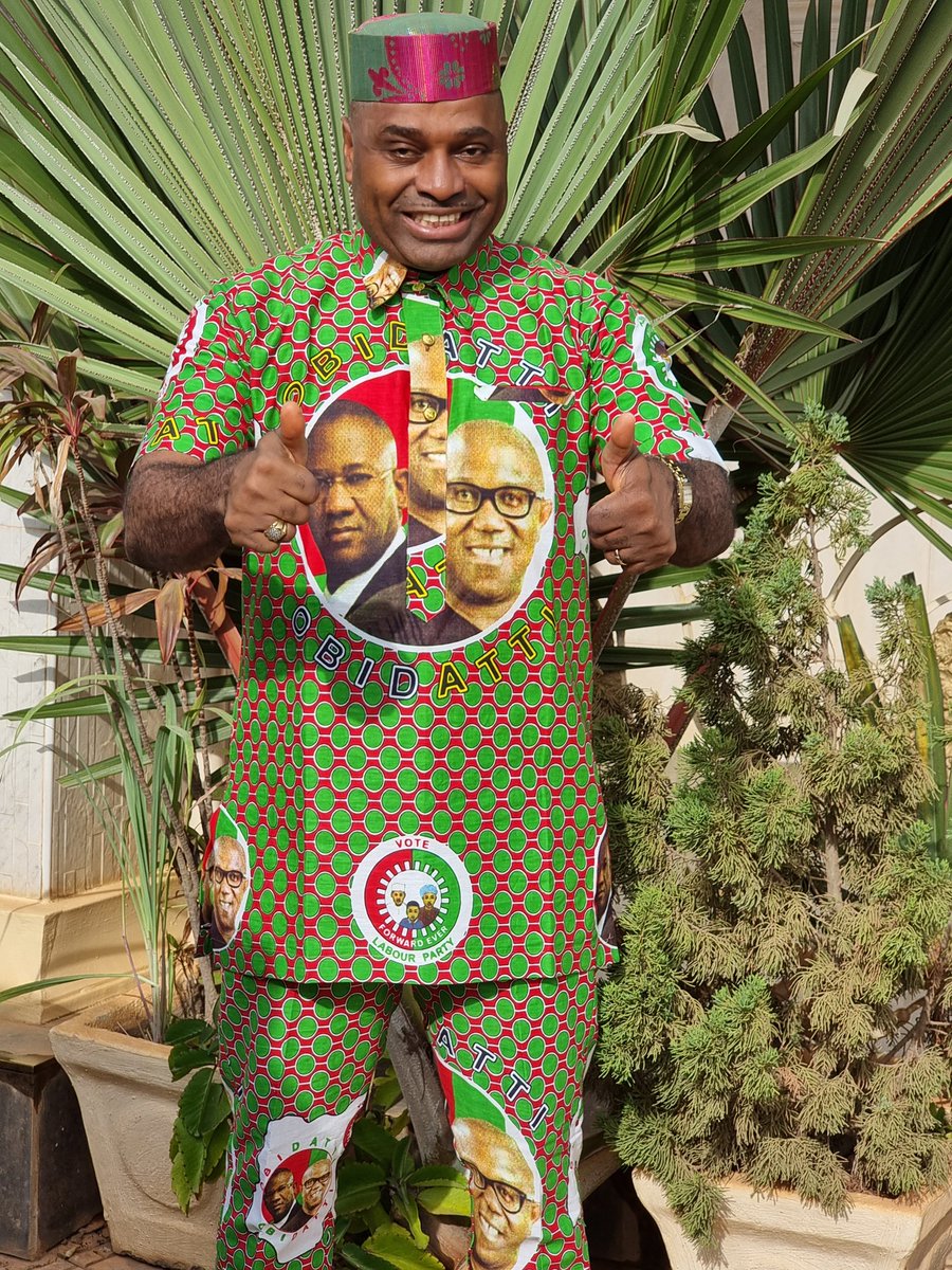 realkenokonkwo's tweet photo. HAPPY BIRTHDAY TO ME!
As it has pleased God to make me see a new year today, my greatest birthday wish is that God will give Nigerians a new beginning by making Nigerians to elect a new divinely ordained President and Vice President in Peter Obi and Datti Baba Ahmed come 2023. https://t.co/HEpiBGBLes