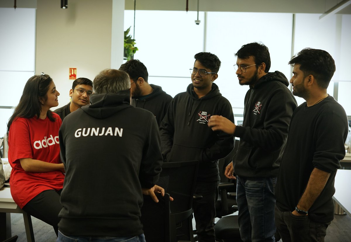 tukster16's tweet photo. Update on HackaNoodle!
We have over 300 coders at our offices right now, brainstorming an effectual problem to solve with tech. If this is not the best use of tech, then tell me what is.
#hackanoodle #hackathon https://t.co/1D80AA5BH7