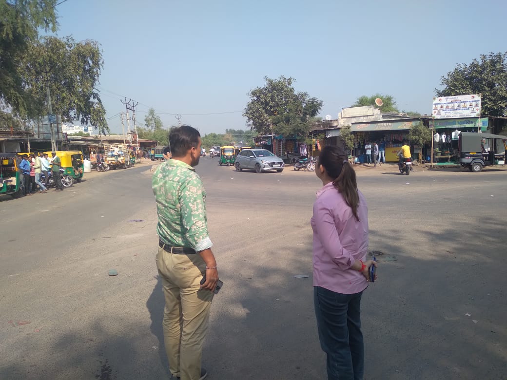 sdm_khambhat's tweet photo. Election preparations checked the check points , polling stations and given instructions based on latest ECI instructions #Gujarat_ Election_2022 #108_Khambhat  @AnandElection @CEOGujarat @SpokespersonECI https://t.co/fNfwVQEsRs
