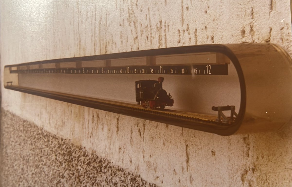 KeithScobie's tweet image. The ultimate clock for you train enthusiasts #traintime #railwaytime