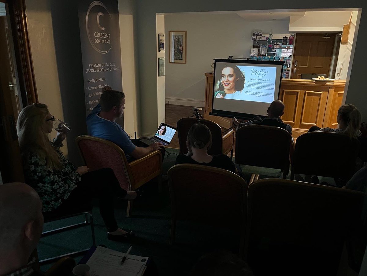 Great to see delegates from across UK attend our #SignatureSmile Composite Bonding hands on training course hosted <a href="/Dentisthale/">Crescent Dental Care</a> Huge thanks to Rory McEnhill and Neil Berkley for showing their skills &amp; incredible results their workflow offers. #compositebonding #smilemakeover