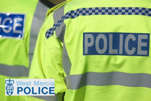B31Voices's tweet photo. #SundayCatchUp
Arrest made after fireworks posted through letterboxes in Catshill
READ:👉 https://t.co/7tZG5CQ7Nq
#Fireworks #Letterboxes #Catshill #Worcestershire https://t.co/fIfw4nKd1i