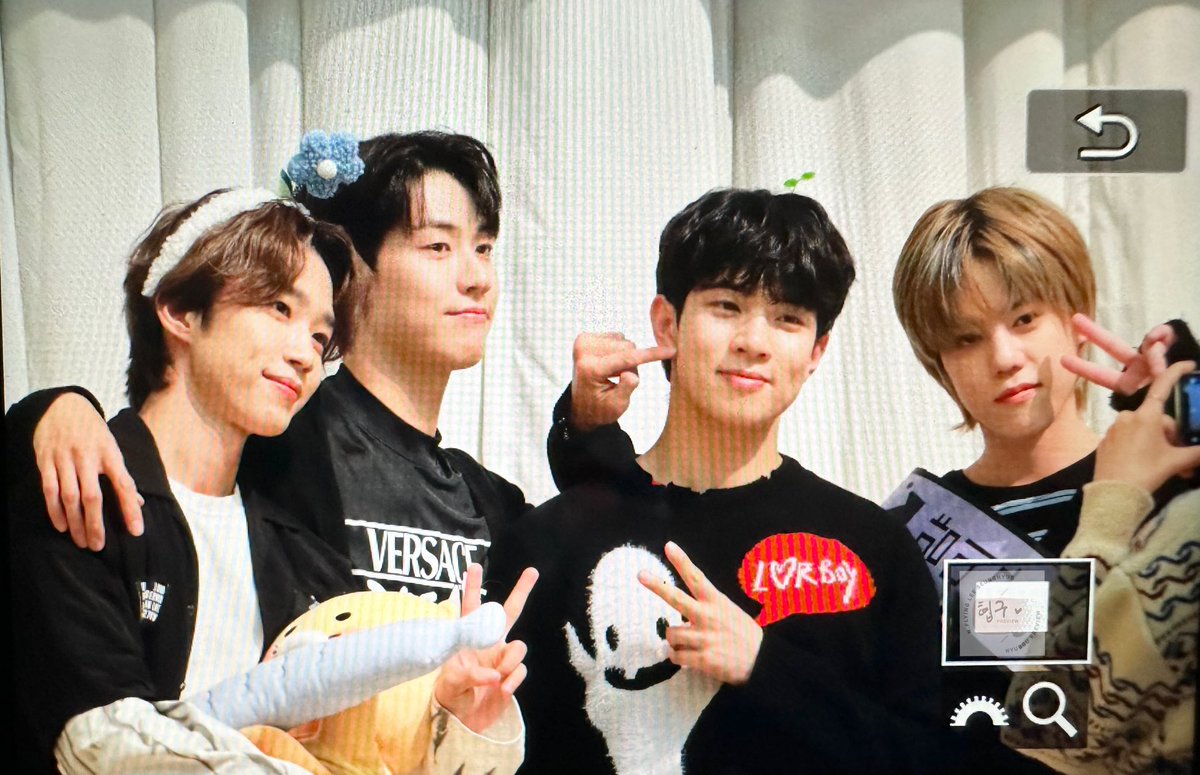 HyubGu's tweet photo. 221106 

#엔플라잉 #Nflying https://t.co/6iO0TW8yT7