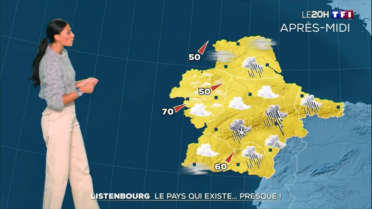 sport_GOUV's tweet photo. 🚨FLASH- Étant donné les conditions météorologiques actuelles, le semi marathon de #Lodibidon est repoussé à dimanche prochain !🏃🇮🇩⚜️ https://t.co/eVXwDtxTr9