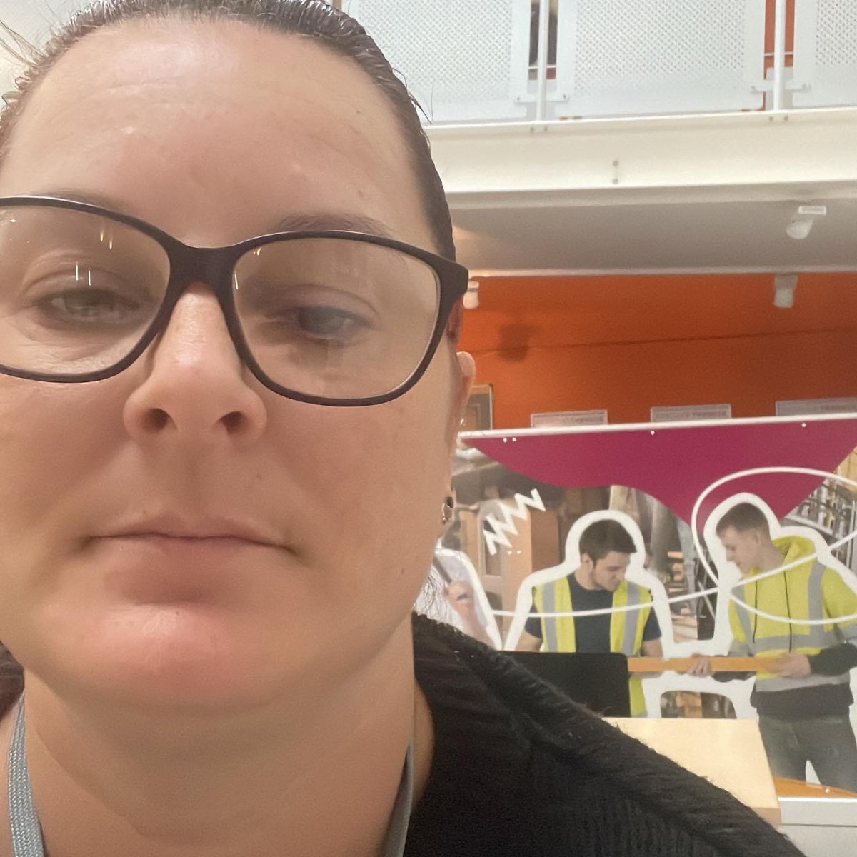 kelliesmith82's tweet photo. Well this weekend I am at a workshop through uni doing a who am I? Presentation 
#unilife #constantlylearning #whoami #presentation https://t.co/E2kDFdv62q