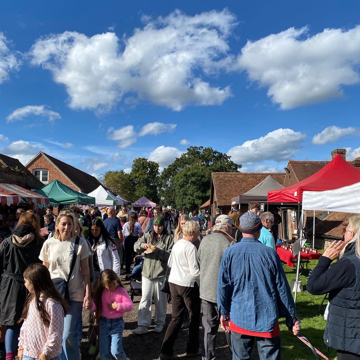 Food Gatherer (@foodgatherer) on Twitter photo Next Sunday 13th November! Can’t wait to gather us together again for our monthly celebration of good local food and community spirit <a href="/fortyhallfarm/">Forty Hall Farm</a> . Come fill your boots and bags! #fhfmarket #enjoyenfield #enfieldtofork / <a href="/capelmanor/">Capel Manor College</a> <a href="/Forty_Hall/">Forty Hall Estate</a> Next Sunday 13th November! Can’t wait to gather us together again for our monthly celebration of good local food and community spirit <a href="/fortyhallfarm/">Forty Hall Farm</a> . Come fill your boots and bags! #fhfmarket #enjoyenfield #enfieldtofork / <a href="/capelmanor/">Capel Manor College</a> <a href="/Forty_Hall/">Forty Hall Estate</a>