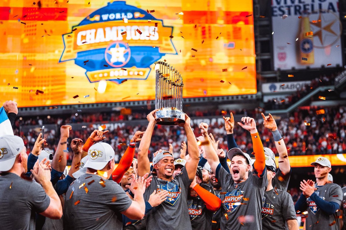brunbakers's tweet photo. #wewanthouston 🤣🤣 https://t.co/kvmpooJpW2