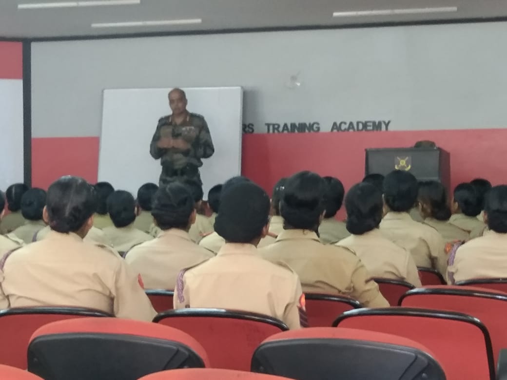 geetsen2000's tweet photo. "Give the girl a right opportunity and she will conquer the world". 
100 cadets from length and breadth of our INDIA   are at OTA,CHENNAI for the attachment camp.#OTA @HQ_DG_NCC @NCCDte_TNPAN @gpsingh3para @Def_PRO_Chennai https://t.co/5Y1Gw8dfHa