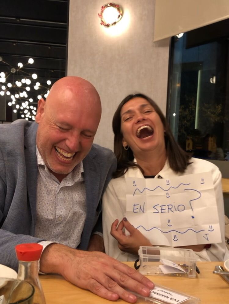 evamasmi's tweet photo. @MemsxLaLlengua Oooiiixxx tan bé que ens ho passem a casa amb aquest mem! Us ho dic de debó! Però com a defensa us dic que només ho utilitzo en cercles reduïts! #amuntelcatalà 👍 https://t.co/pRxitsNrSY