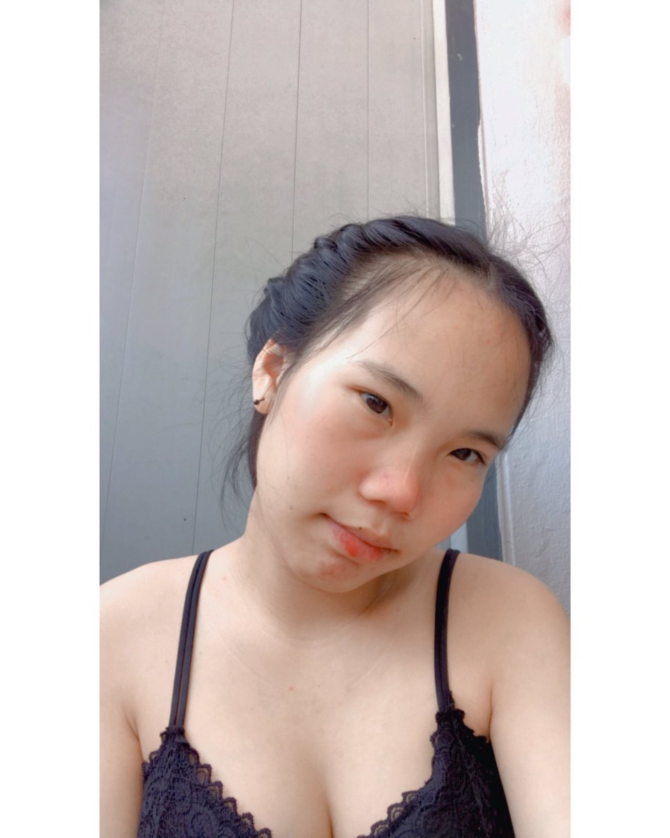 Ing20015's tweet photo. จะลอยกระทงแล้วยังไม่มีคนพาไปเลย🤭#เลิงนกทา #ยโสธร https://t.co/blx1fkSU28