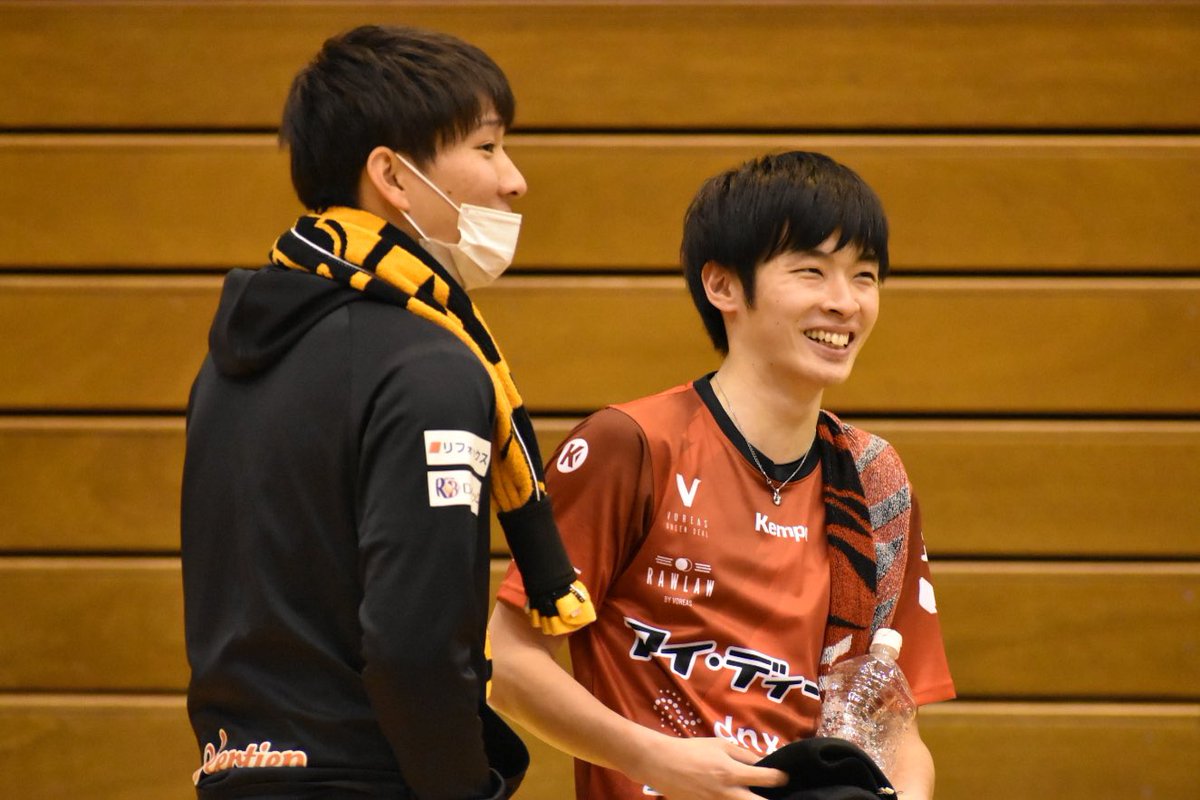 22.11.6(日) 川越

#ヴィアティン三重
#ヴィアティン三重バレーボール
#安田瑛亮 選手
#ヴォレアス北海道
#外崎航平 選手