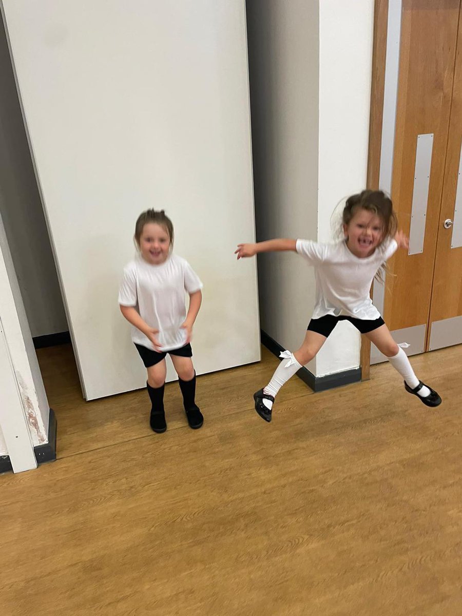 Cliffe Hill School tweet media