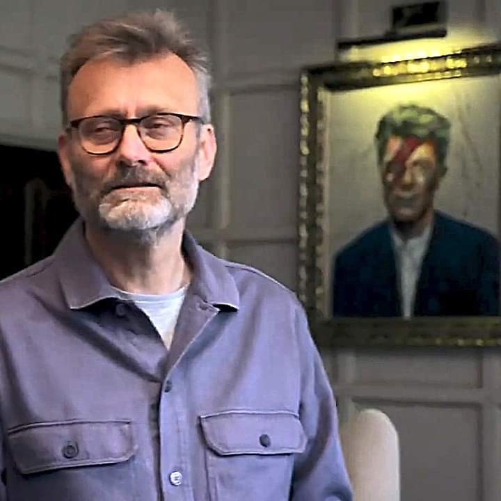 Bazevian's tweet photo. I'm on @Channel4 with Hugh Dennis for Huge Home. So happy to see my art broadcasted in the sumptuous house from my collector! Thanks Paul

#bazevian #bazeviandelacapucinière #channel4 #hugehouse #artbroadcast https://t.co/rZSrvMljsF