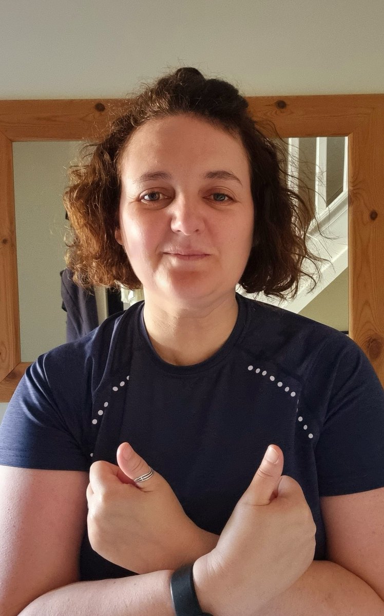 runawaygirl248's tweet photo. 40 mins Body Combat workout this morning and geez did I feel it! I've been really struggling with #fatigue these last few weeks and not sure how to allelivate it 🤷♀️
#workout #exercise #GetFitWithRick https://t.co/IttwU7NSQ8