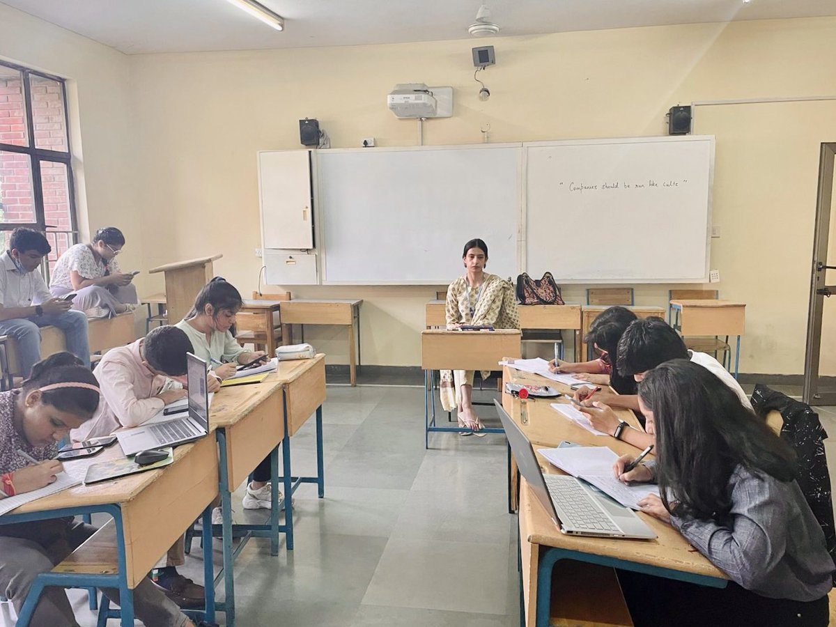 imran_risha's tweet photo. A thrilling day-2 of BEHES.. Students brilliantly putting forward their thoughts and arguments. Truly inspirational! @PreetiChanana1 @MuktaSh14821864 @TarannumBhasin @sumedhagp @Manjugarg31jan @KanikaKhanna03 @ashokkp @y_sanjay @sunita_rajiv @sunandask21 https://t.co/0qhgcMGnQV