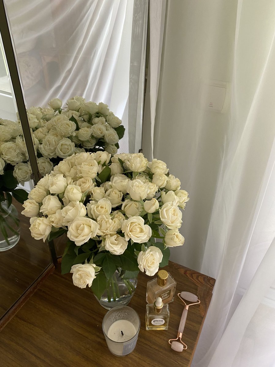 SBurhanova's tweet photo. Сохраняю эти твиты для себя на пенсии https://t.co/v5HYrHC3BW