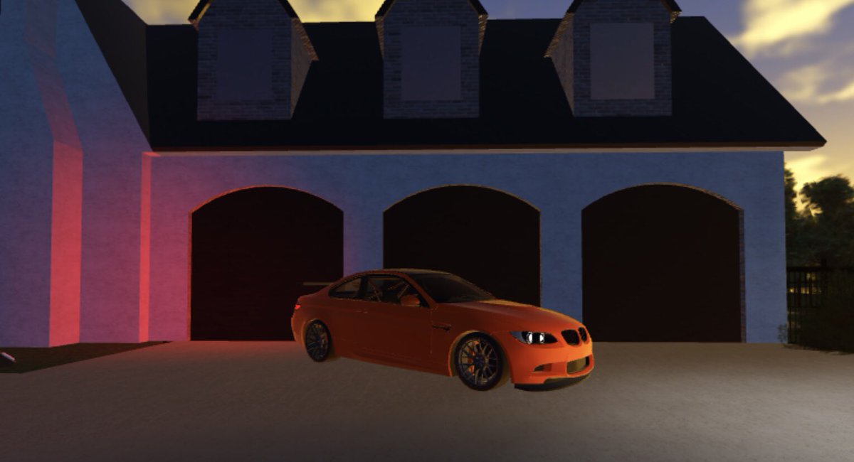 Drivingempire9's tweet photo. 2015 Bkm risen / 2022 Bkm n38 / 2010 Bkm s3 GTR / 2006 falcon heritage r https://t.co/H8PHMgLckF