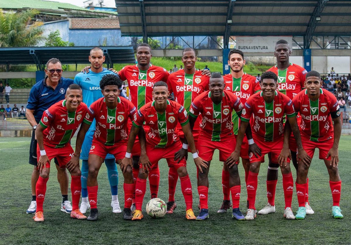 canterainter's tweet photo. ¡Resultado Torneo Primera C Nacional Difutbol! Cuartos de final-ida

 Oros del Pacifico 0x2 #Cortuluá 

⚽️⚽️ Peñaloza 
.
.
.
.
.
❤💚🤍⚽️🙏💯
#canteracorazón #orgullotulueño #felicitaciones #vamospormás #porlaexcelencia #soyrojoverdeyblanco https://t.co/hRPTqwTM4o