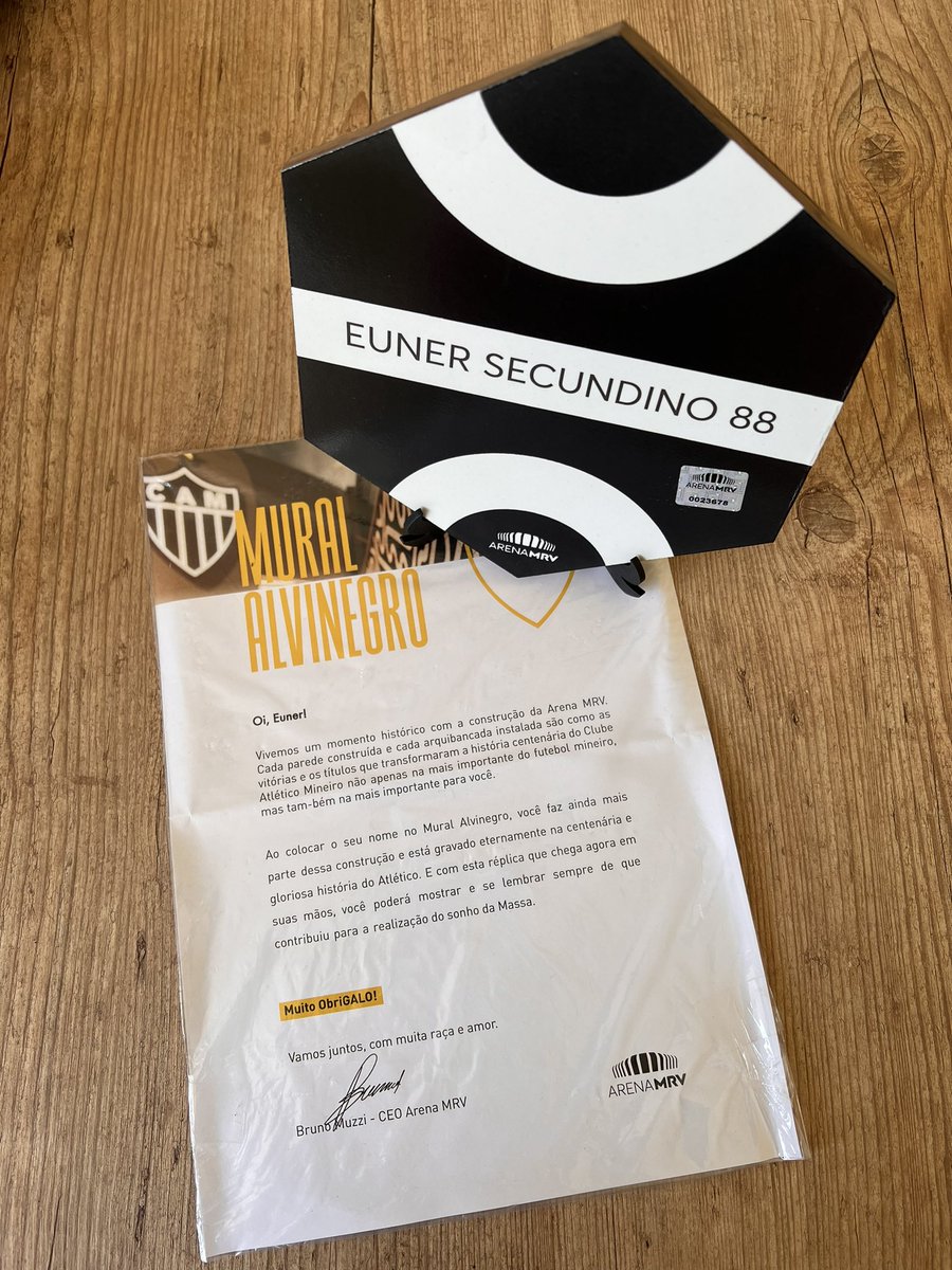 Euners's tweet photo. Muita honra em fazer parte dessa história!! Que a felicidade NA NOSSA CASA seja eterna igual é o meu amor pelo GALO!!! @ArenaMRV @Atletico https://t.co/AnPT28HuSJ