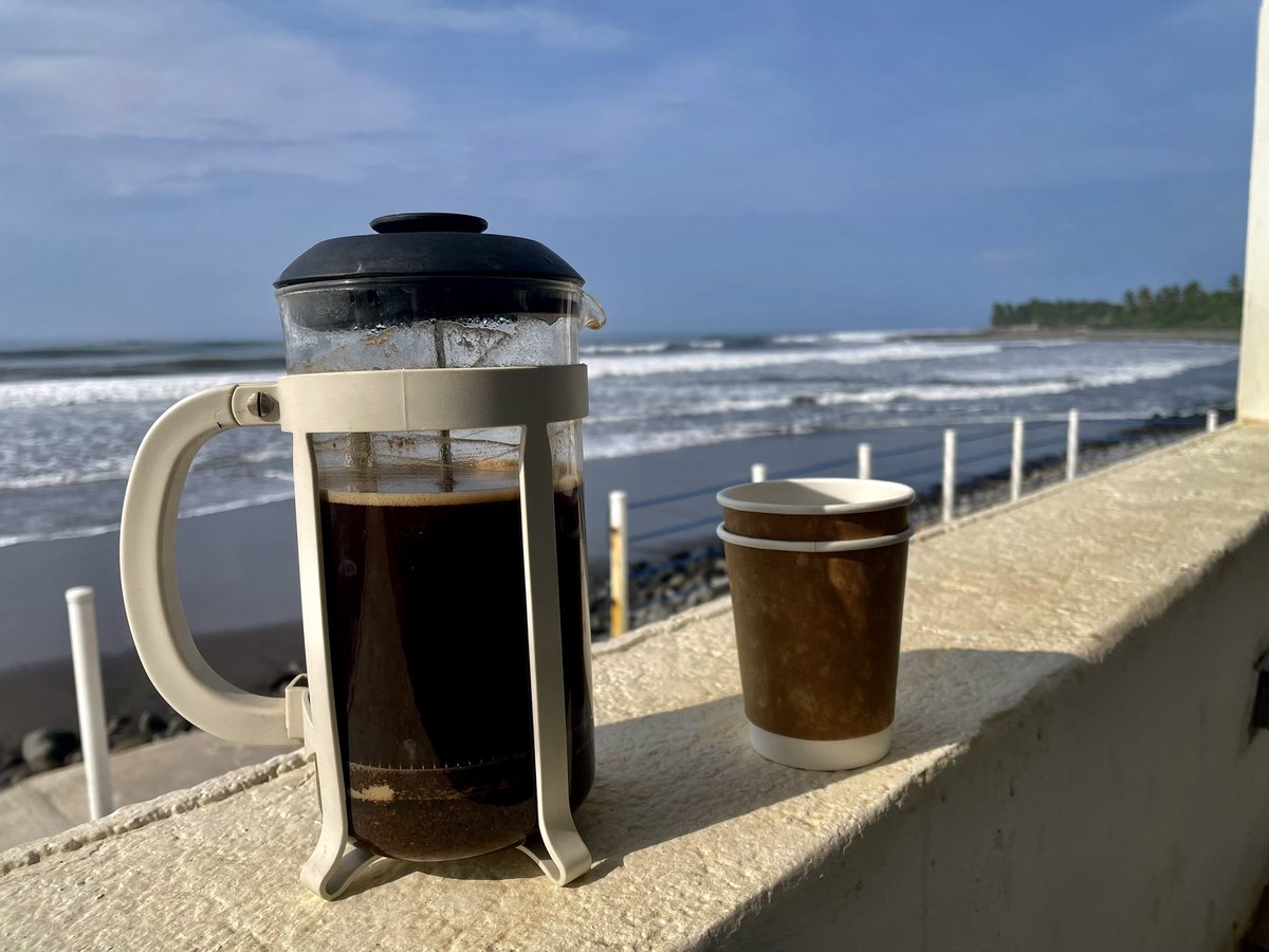 OneTeamRob's tweet photo. Give it another 2 hours and @surfcity  Punta Cocal is gonna be on 🔥🔥🔥🔥🔥… and the best part… it won’t be alone! #roca #zonte #mango #sunzal #K59 #K61 #Flores #laPAZ … #elsalvador #alwaysrightwaves and para todos ♿️ @oneteamsv Para Surf #morecoffeetime ☕️🇸🇻 https://t.co/lzJLIBuq0O