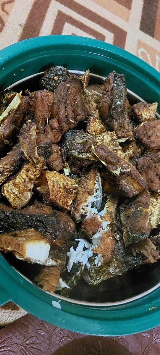 AsifHayatK7's tweet image. Home made #fish 🐟🐡
#fishtime
#Weathercloud #Peshawar
#Rain 🌧