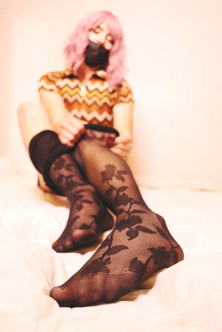 Slipping on my tights. #trapboy #femboy #feminineboy #cutefemboy #femboyfashion #tomgirl #girlyboy #femboythighs
