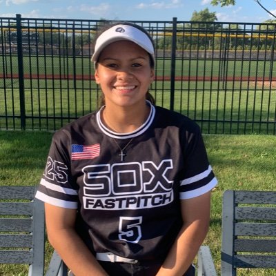nwisoxfastpitch's tweet image. @SOXFastpitch06 tearing it up at Scenic City! 2-1 yesterday, including a 15 hit offensive onslaught 15-1 victory and a 7 inning perfect game! Congrats P @calderaro_sofia (@LakeCentralSB 2025) with 10 Ks, C @SamaraFranson1 (@Softball_CPHS 2024) and the entire defense on the gem!