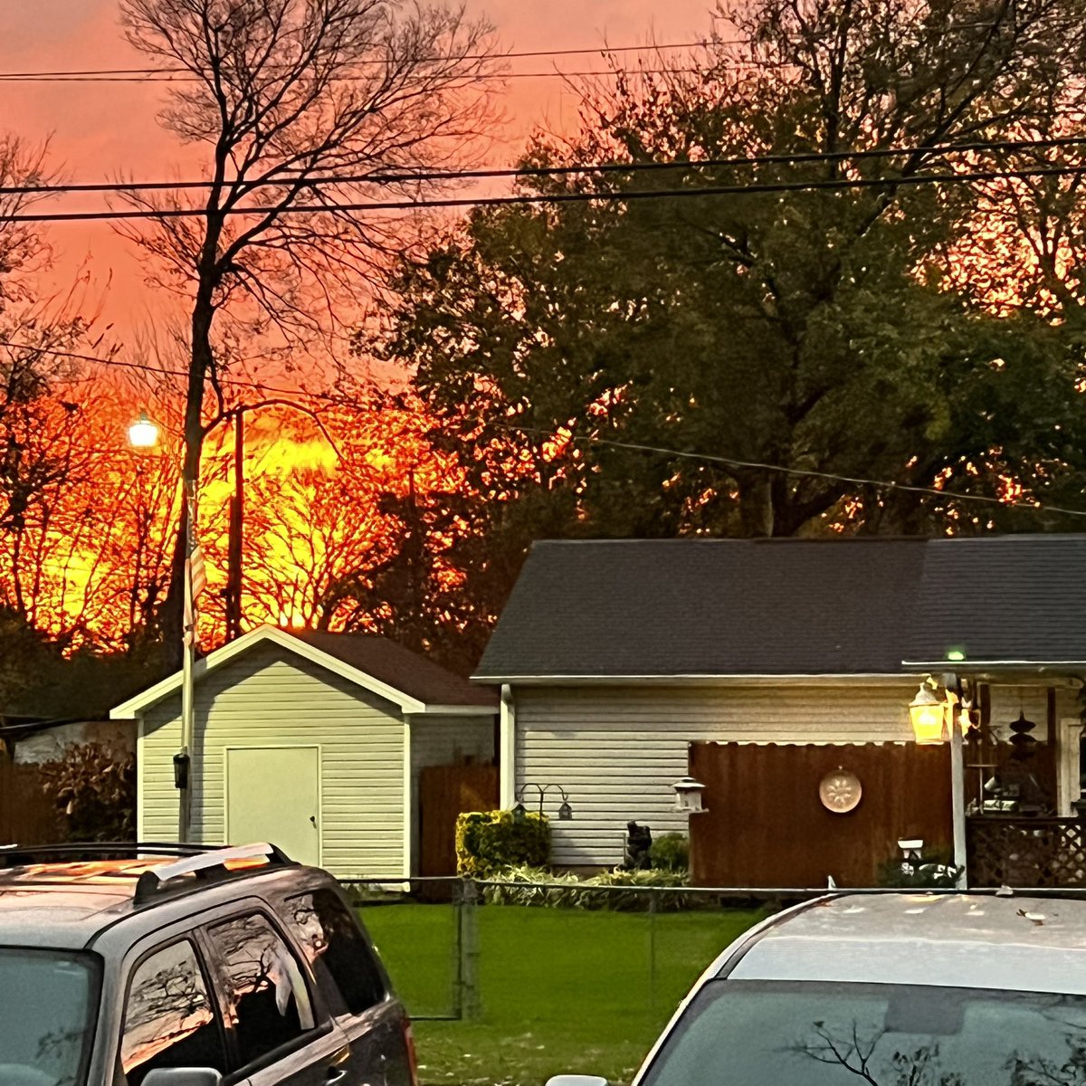 The sunset was glorious last night. No filters pure nature #sunset #nofilter #alabama