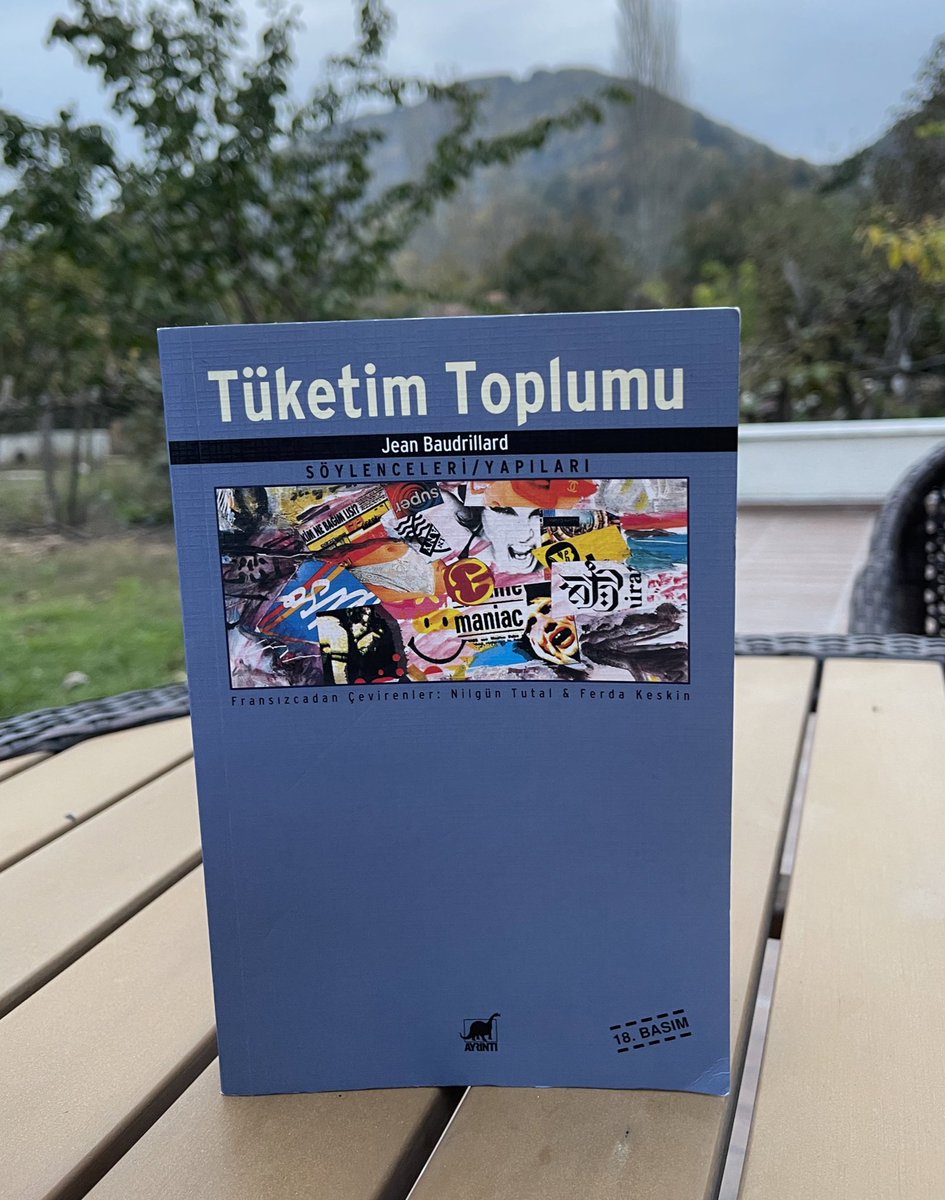 50 yıl önce yazılan, dili biraz ağır ama günümüzü harika bir bakış açısı ile yorumlayan @ayrintiyayinevi TÜKETİM TOPLUMU kitabını öneririm #doktordankitaptavsiyesi #tüketim #toplum #tüketimtoplumu